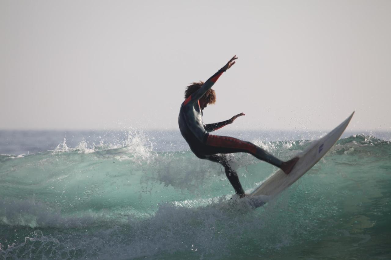 Tayought Surf House ทากาเซาท์ ภายนอก รูปภาพ